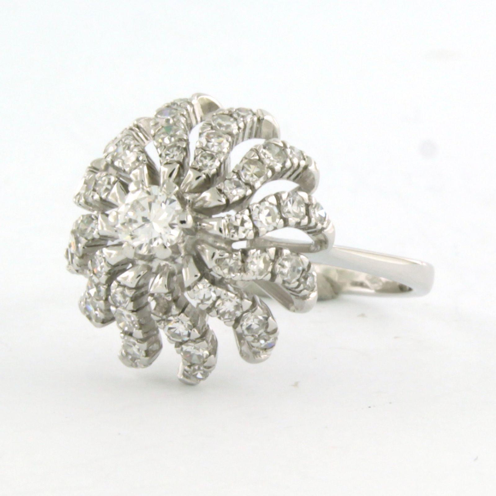Ring mit Brillanten im Einzelschliff und bis zu 1,00 Karat 18k Weißgold (Brillantschliff) im Angebot