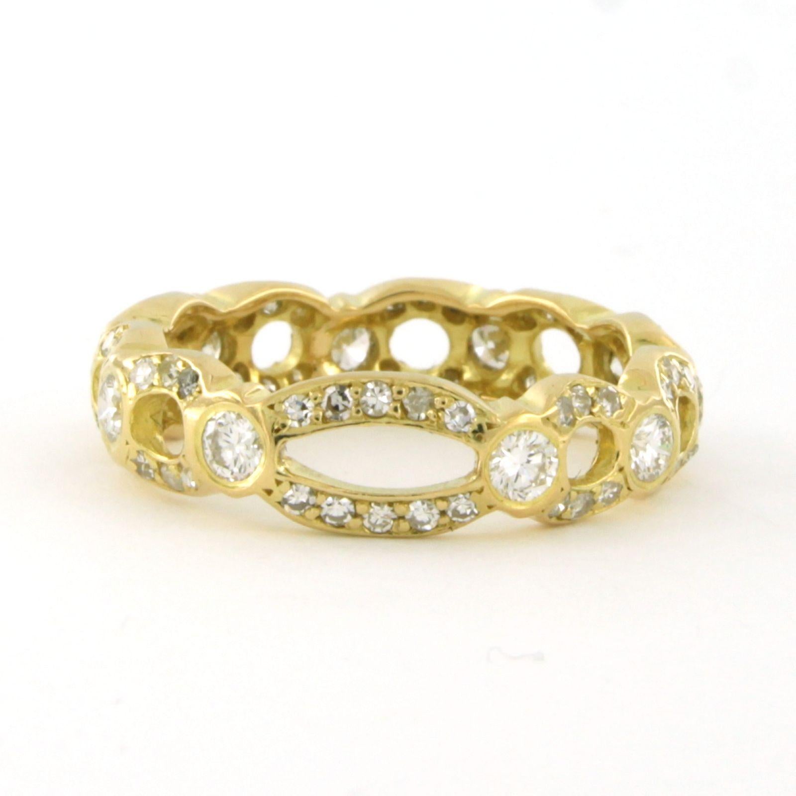 Brilliant Cut Ring with brilliant and single cut diamonds up to 1.00ct 4.9 grams 18k gold For Sale