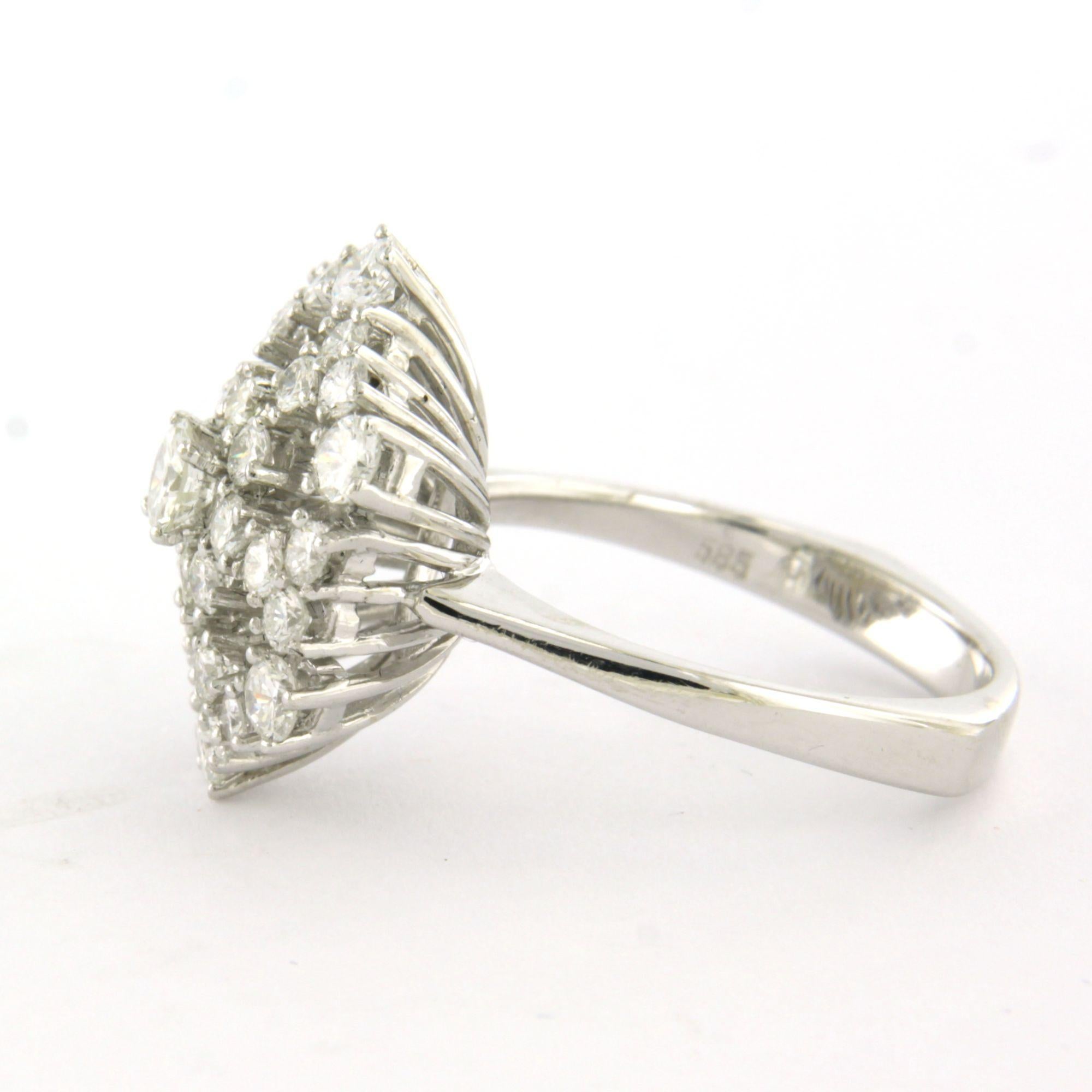 Moderne Bague avec diamant taille brillant sup à 1,84ct or 14k 6,4 grammes en vente