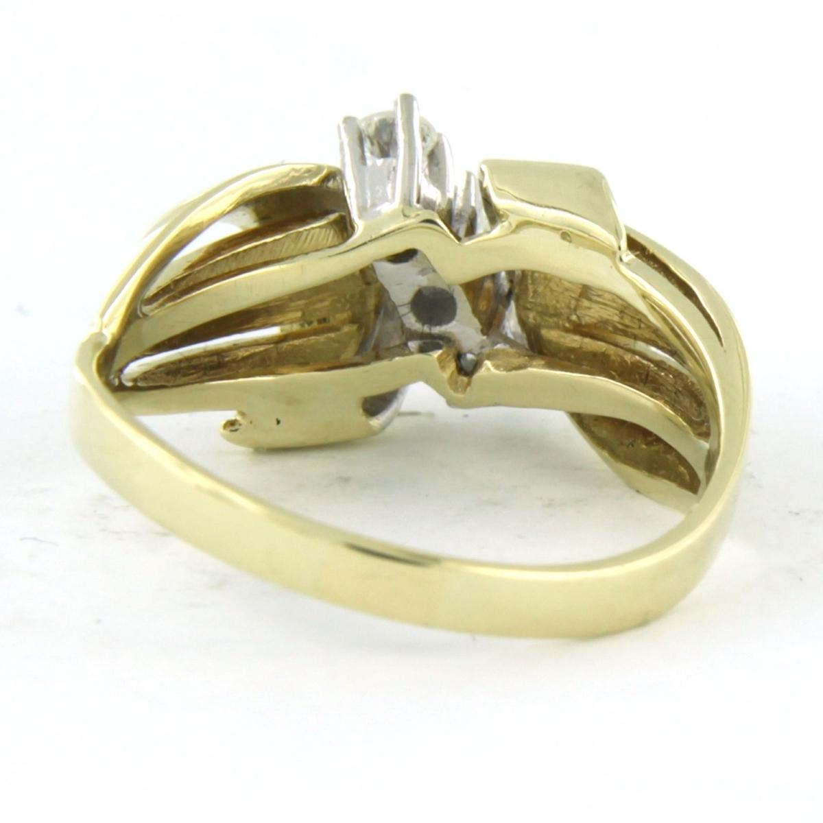 Brilliant Cut Ring with brilliant cut diamond up to 0.24ct 14k bicolour gold For Sale