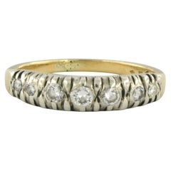 Ring mit Diamanten im Brillantschliff, 0,25 Karat, 2,9 Gramm, 18 Karat Bicolor-Gold