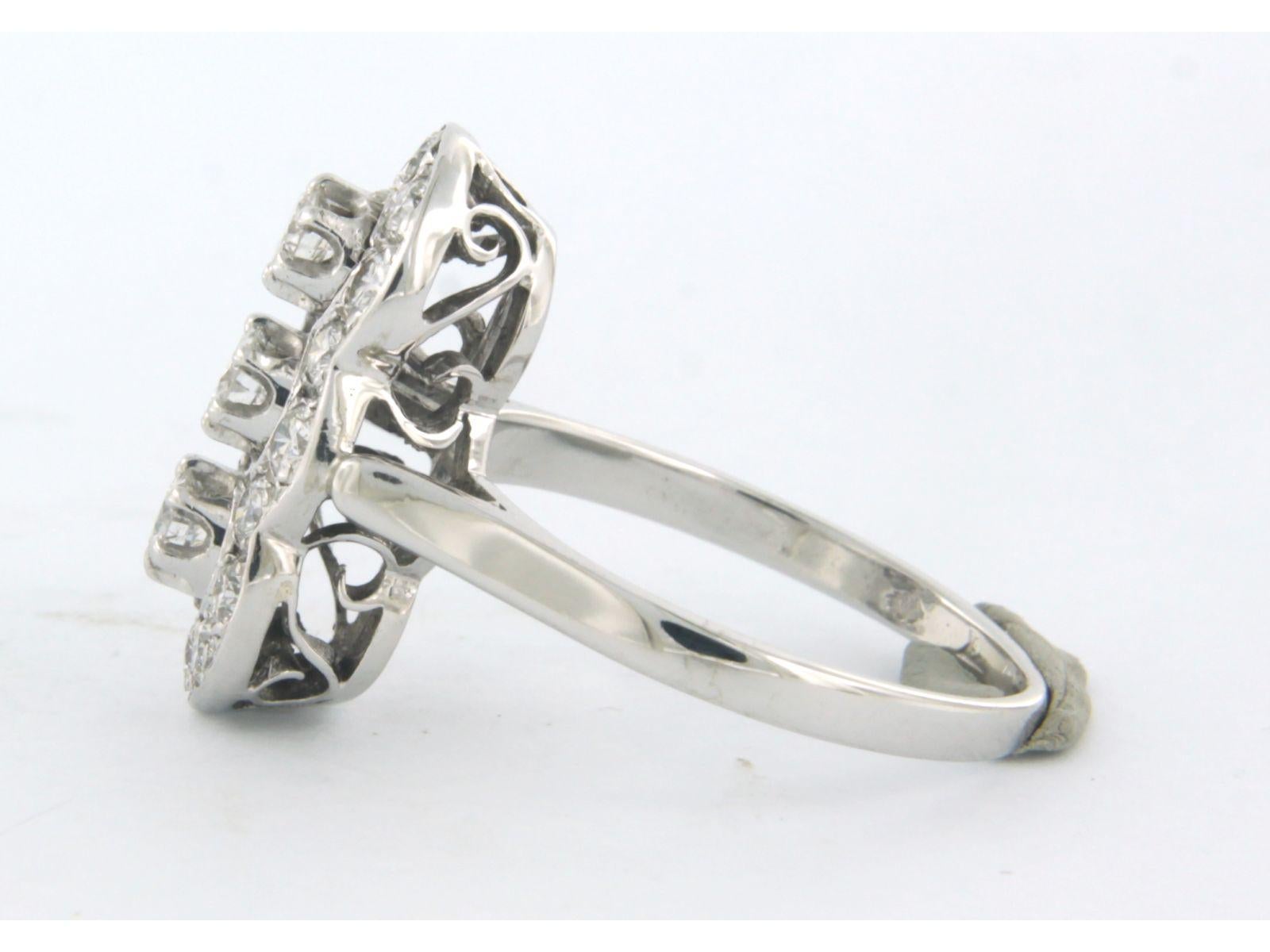 Taille brillant Whiting avec diamants taille brillant 1.00 ct 14k or blanc en vente