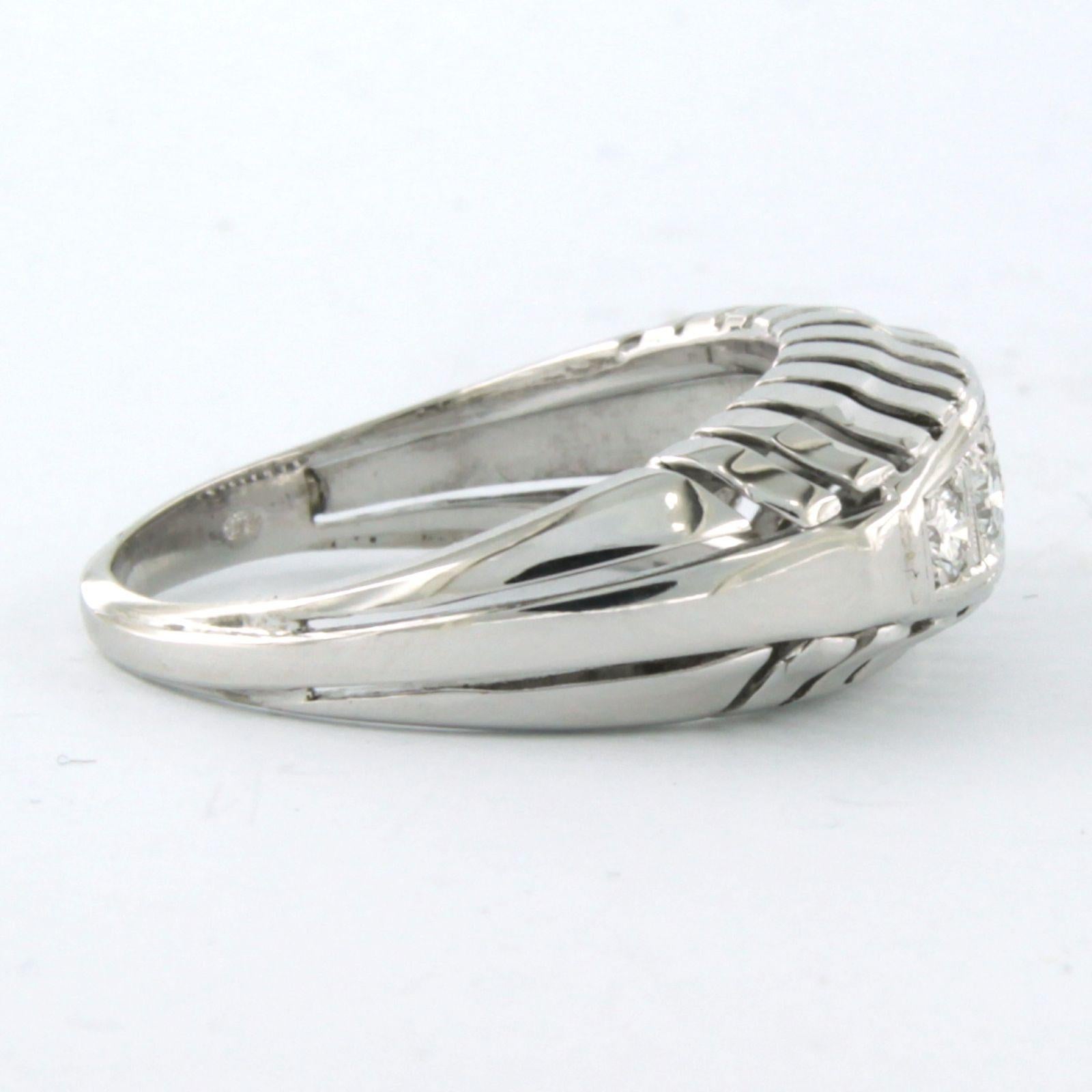 Anello in oro bianco 14k con diamante taglio brillante fino a 0,20 ct - F/G - VS/SI - misura US 7.25 - EU 17.5 (55

Descrizione dettagliata:

La parte anteriore dell'anello è larga 8,5 mm e alta 5,3 mm.

Misura dell'anello US 7,25 - EU 17,5 (55).