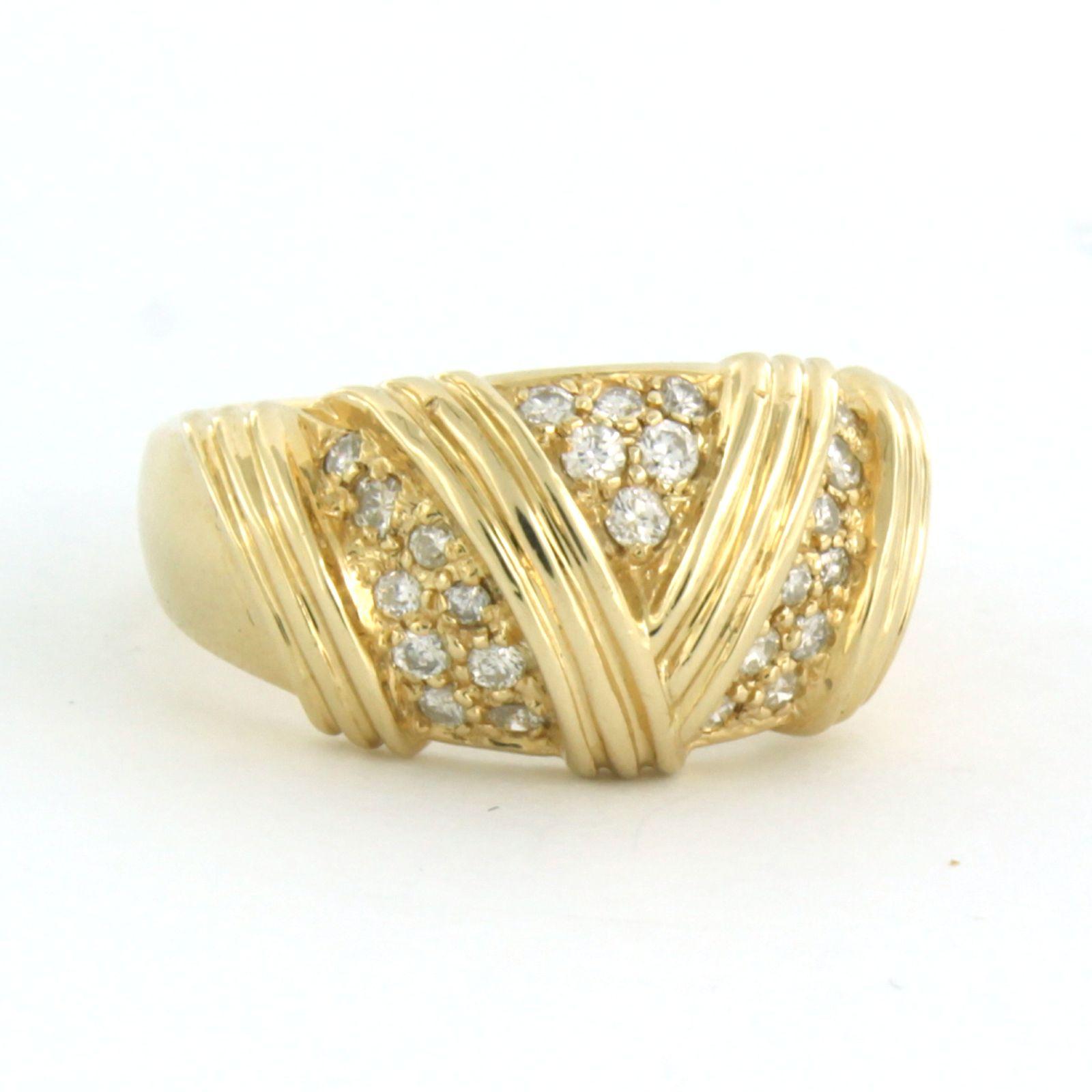 Bague avec diamants taille brillant jusqu'à 0,20ct 6,6 grammes Or jaune 14k Excellent état - En vente à The Hague, ZH