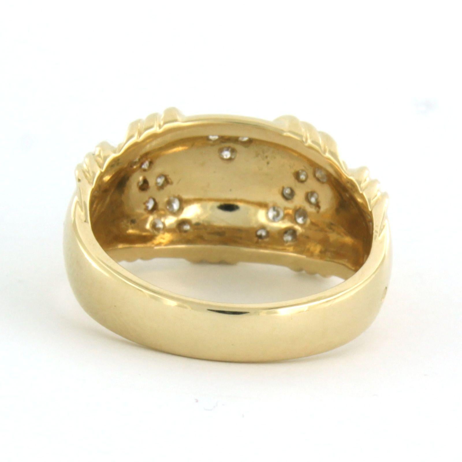 Bague avec diamants taille brillant jusqu'à 0,20ct 6,6 grammes Or jaune 14k en vente 1
