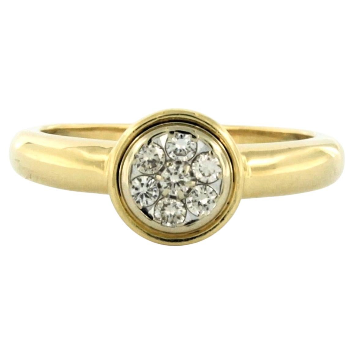 Ring mit Diamanten im Brillantschliff bis zu 0,22 Karat, 18 Karat Gold, 4,2 Gramm