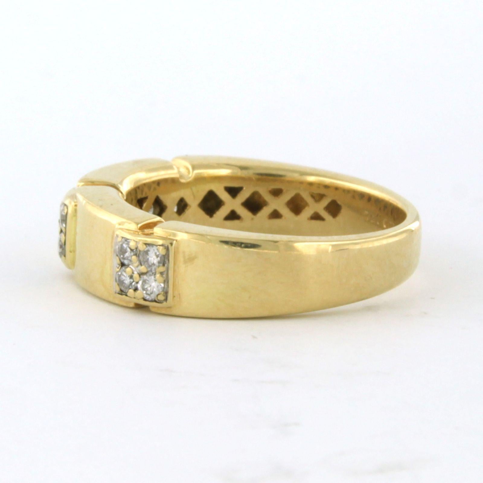 Ringe mit Diamanten im Brillantschliff bis zu 0,24 Karat 18 Karat Gold 5,8 Gramm im Zustand „Hervorragend“ im Angebot in The Hague, ZH