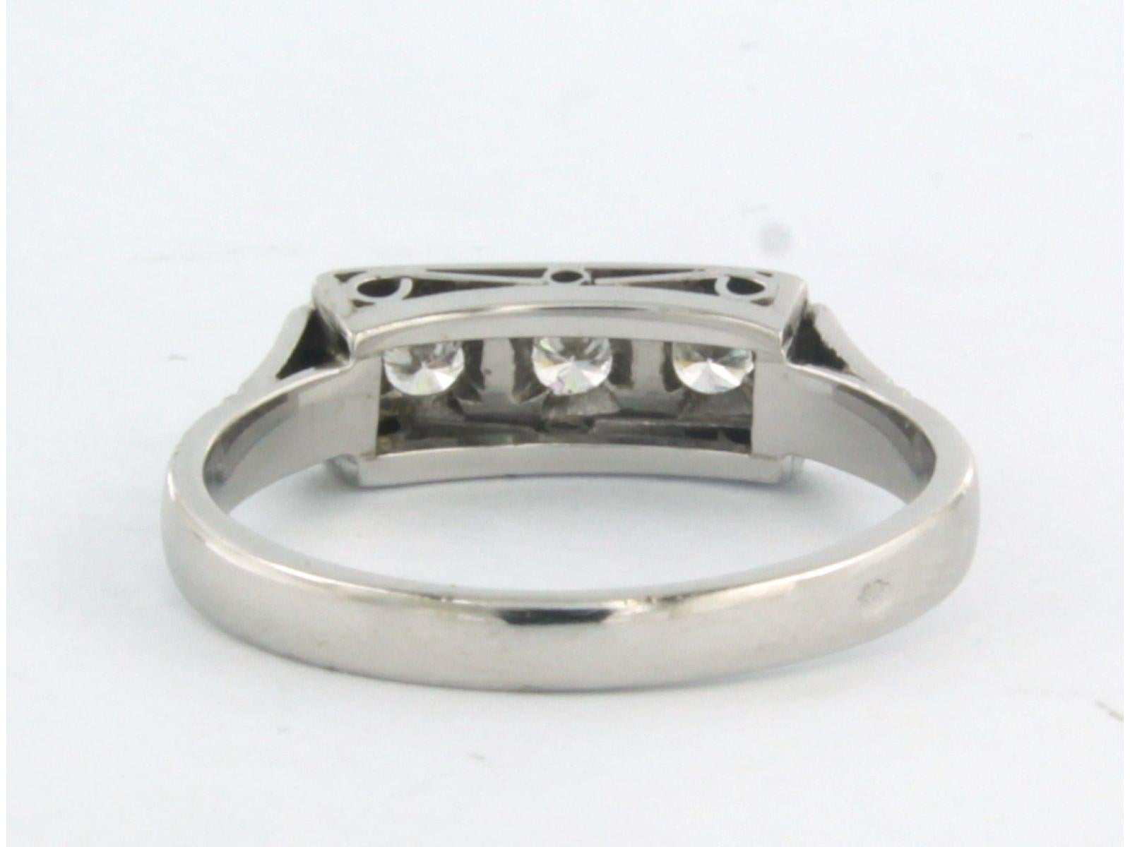 Anello con diamanti taglio brillante fino a 0,30ct in oro bianco 14k 3,0 grammi In condizioni ottime in vendita a The Hague, ZH
