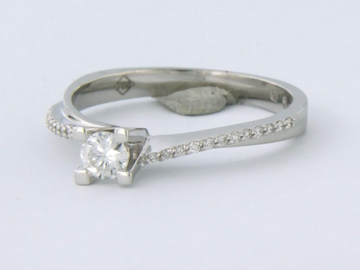 Brilliant Cut Ring with brilliant cut diamonds up to 0.30ct 18k white gold For Sale