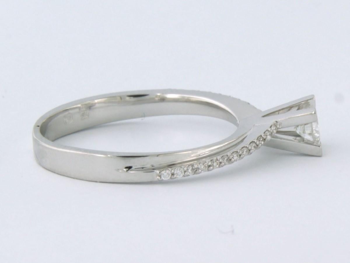 Ring with brilliant cut diamonds up to 0.30ct 18k white gold For Sale 1