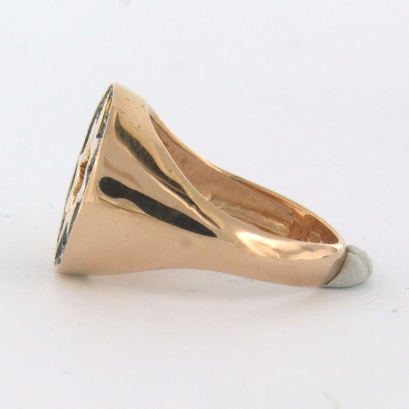Anello con diamanti taglio brillante fino a 0,32ct in oro rosa 18k 5,7 grammi In condizioni ottime in vendita a The Hague, ZH