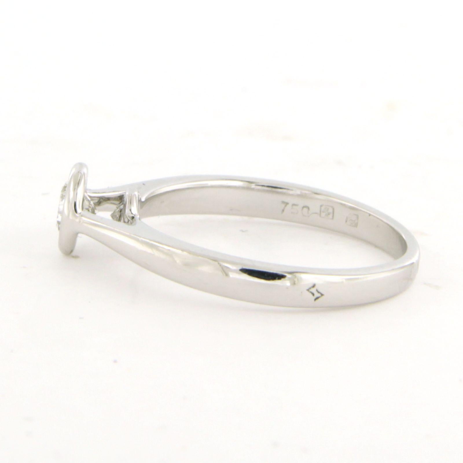 Modern Ring with brilliant cut diamonds up to 0.33ct 18k white gold 2.8 grams For Sale