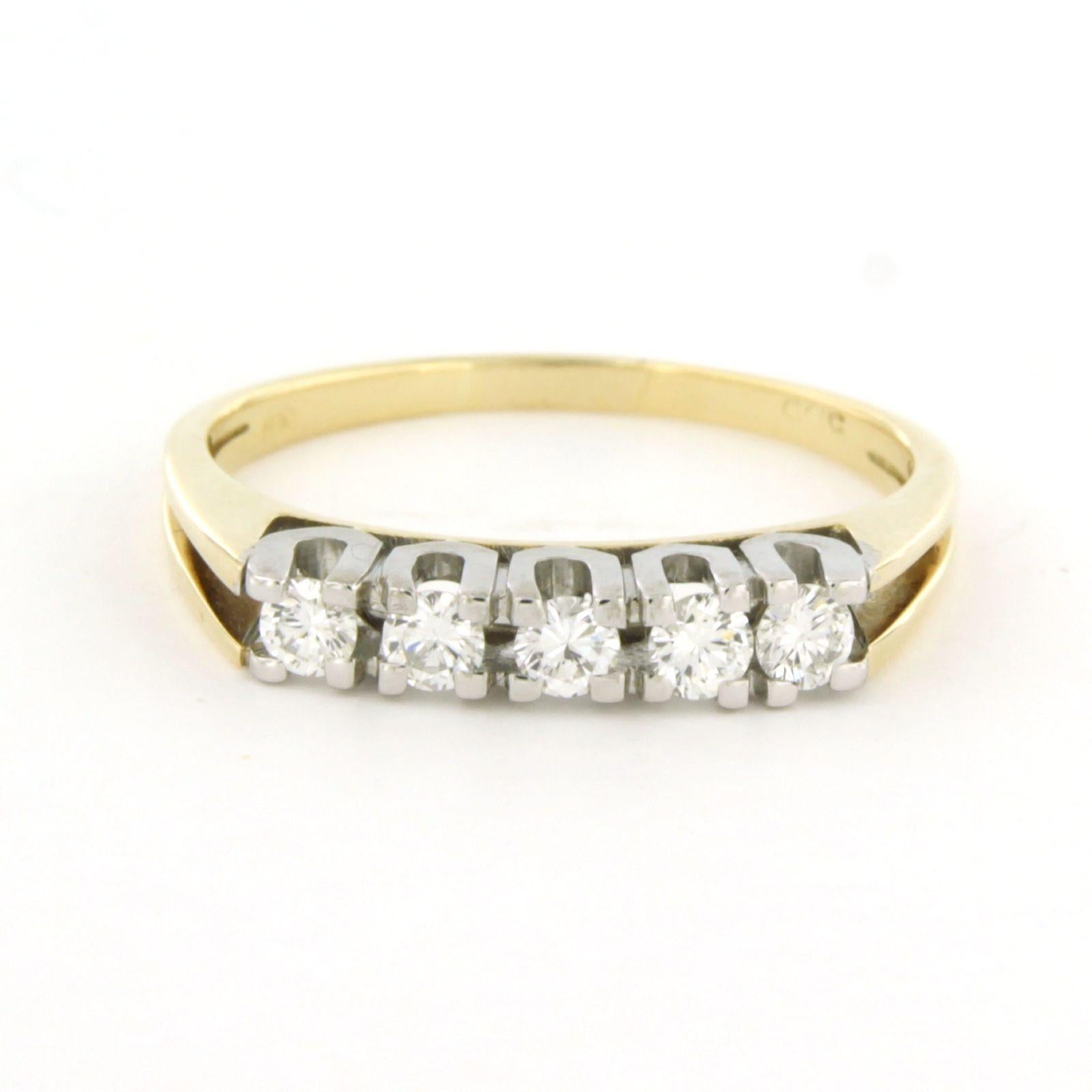 Anello con diamanti taglio brillante fino a 0,35ct in oro 14k da 3,2 grammi in vendita 1