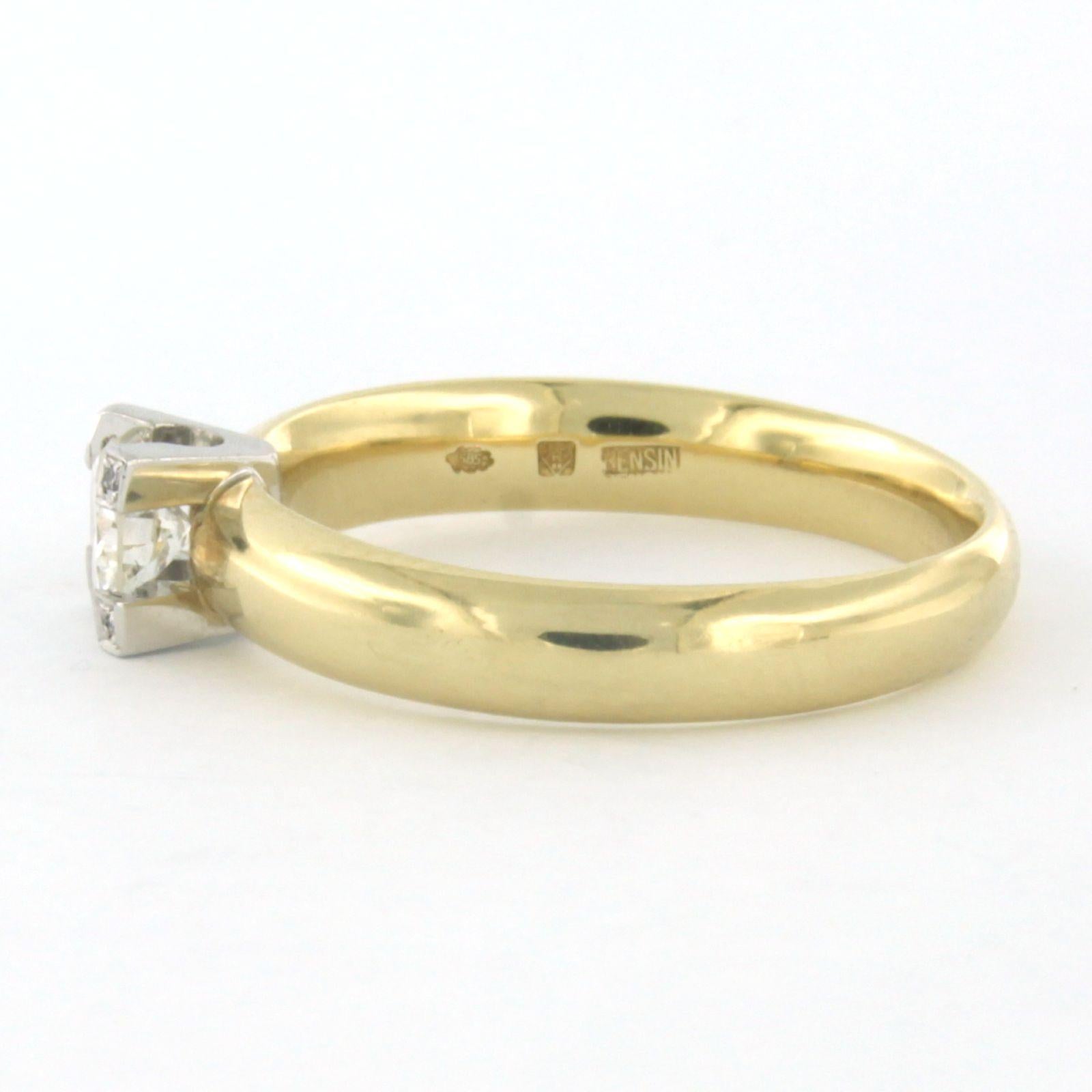 Ring mit Diamanten im Brillantschliff bis zu 0,42 Karat 4,8 Gramm 14k zweifarbigem Gold Damen im Angebot
