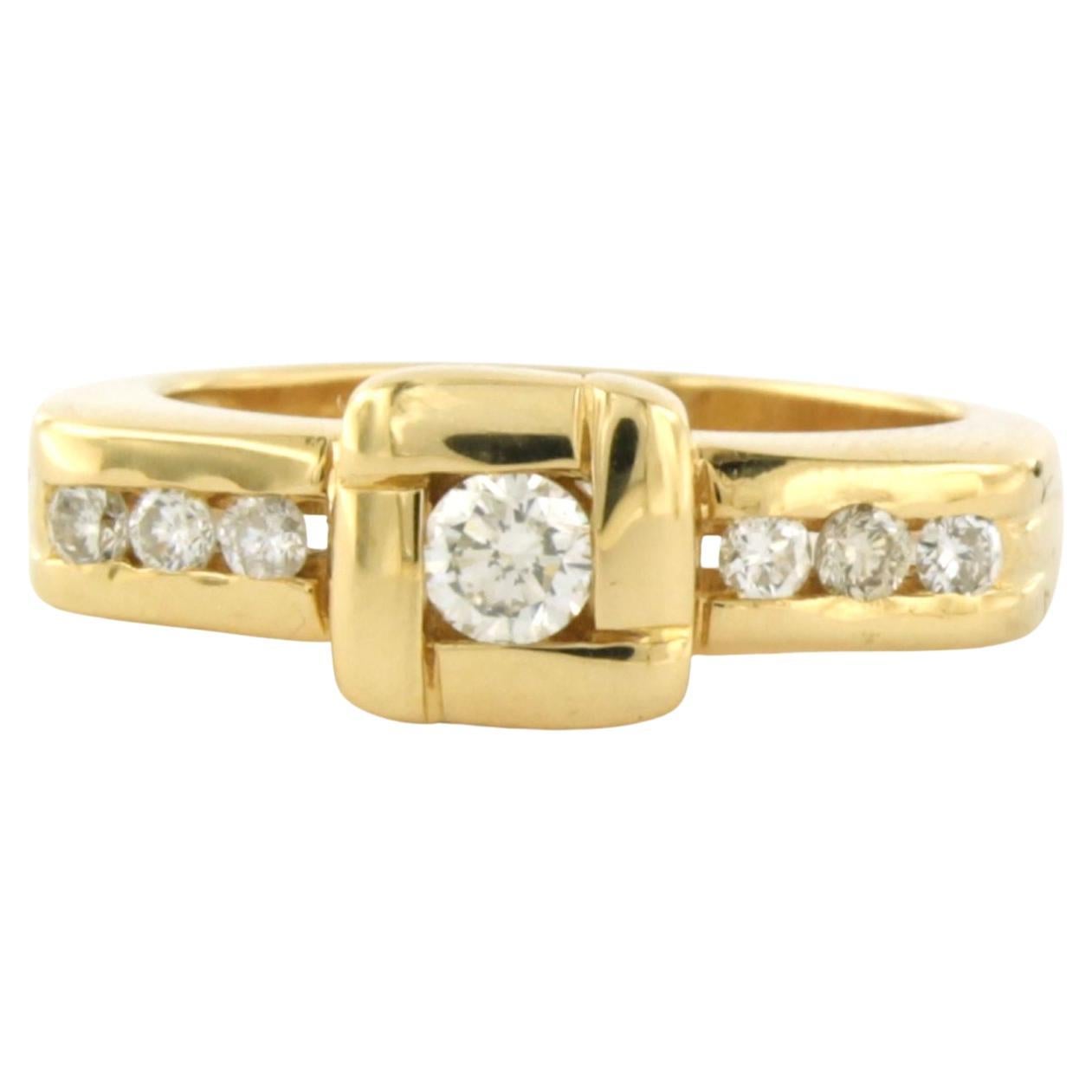 Anillo con diamantes talla brillante de hasta 0,44 ct Oro amarillo de 18k 6,7 gramos