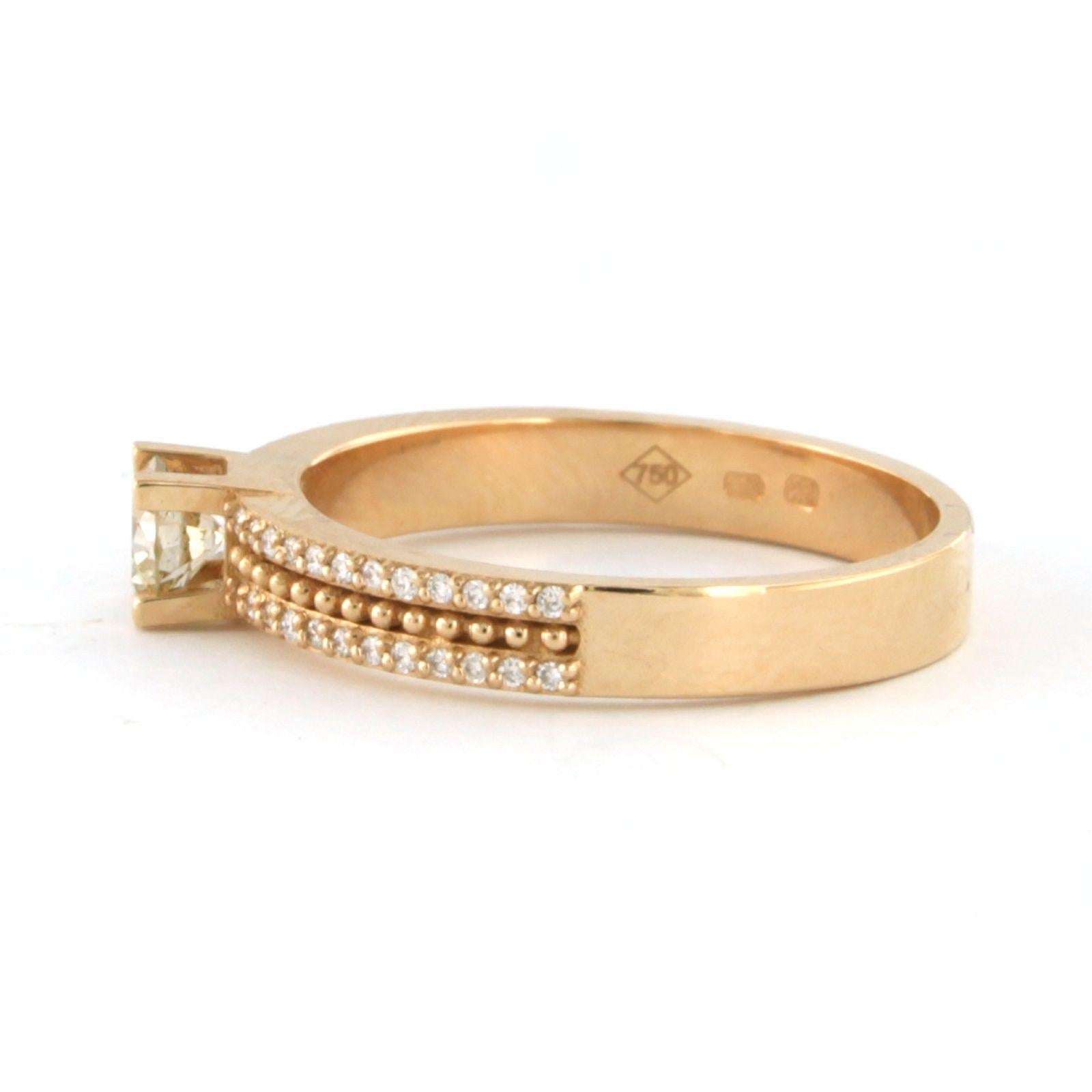 Taille brillant Bague avec diamants taille brillant jusqu'à 0,48ct Or rose 18k 4,1 grammes en vente