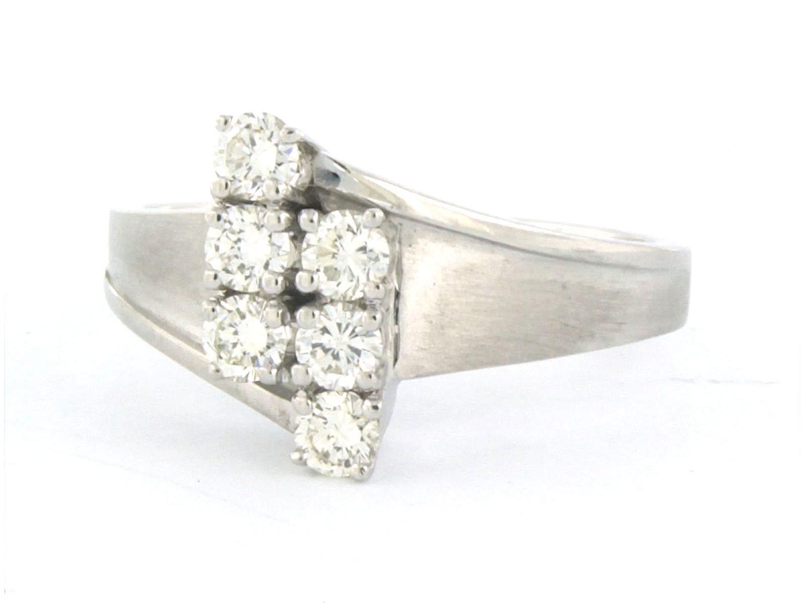 Anello con diamanti taglio brillante fino a 0,60ct in oro bianco 18k 7,0 grammi In condizioni ottime in vendita a The Hague, ZH