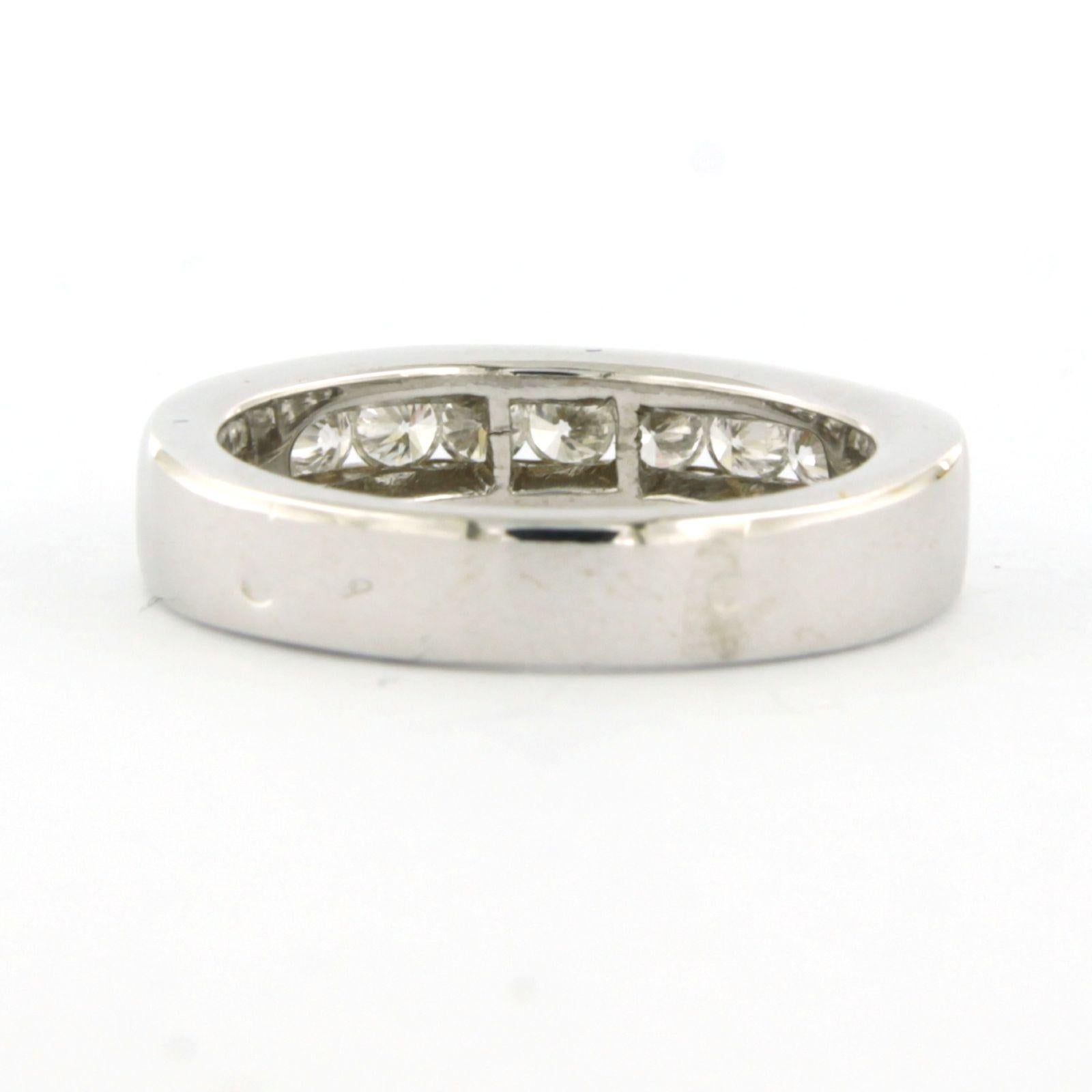 Ring with brilliant cut diamonds up to 0.60ct 18k white gold 7.8 grams im Zustand „Hervorragend“ im Angebot in The Hague, ZH