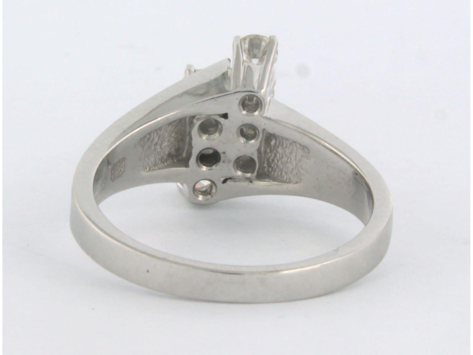 Bague avec diamants taille brillant Up & Up Up 0.60ct Or blanc 18k Excellent état - En vente à The Hague, ZH