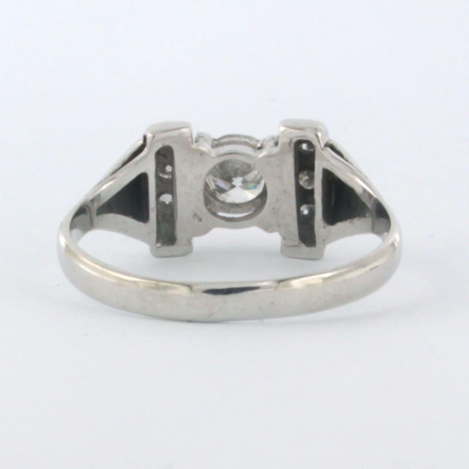 Ring mit Diamanten im Brillantschliff bis zu 0,63 Karat 18k Weißgold im Zustand „Hervorragend“ im Angebot in The Hague, ZH