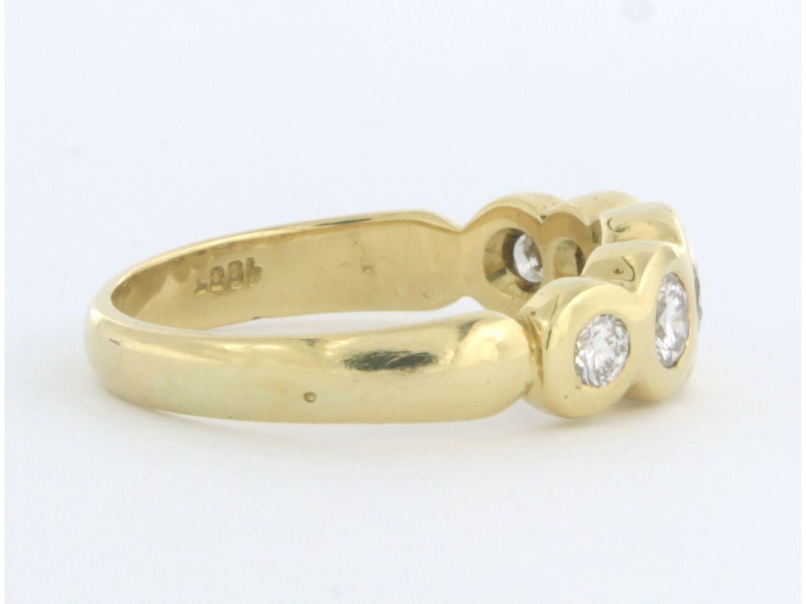 Bague avec diamants taille brillant jusqu'à 0,65ct 5,7 grammes Or jaune 18k en vente 2