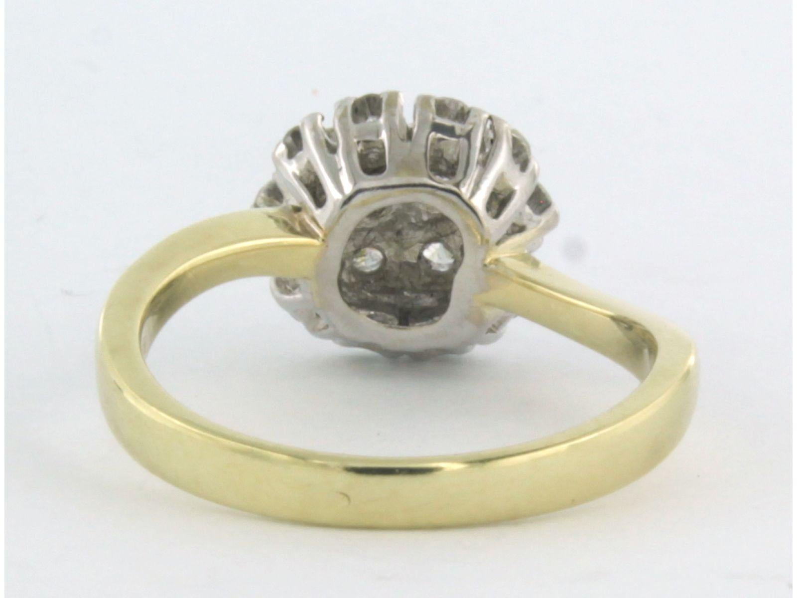 Brilliant Cut Ring with brilliant cut diamonds up to 0.66ct 4.4 grams 14k bicolour gold For Sale