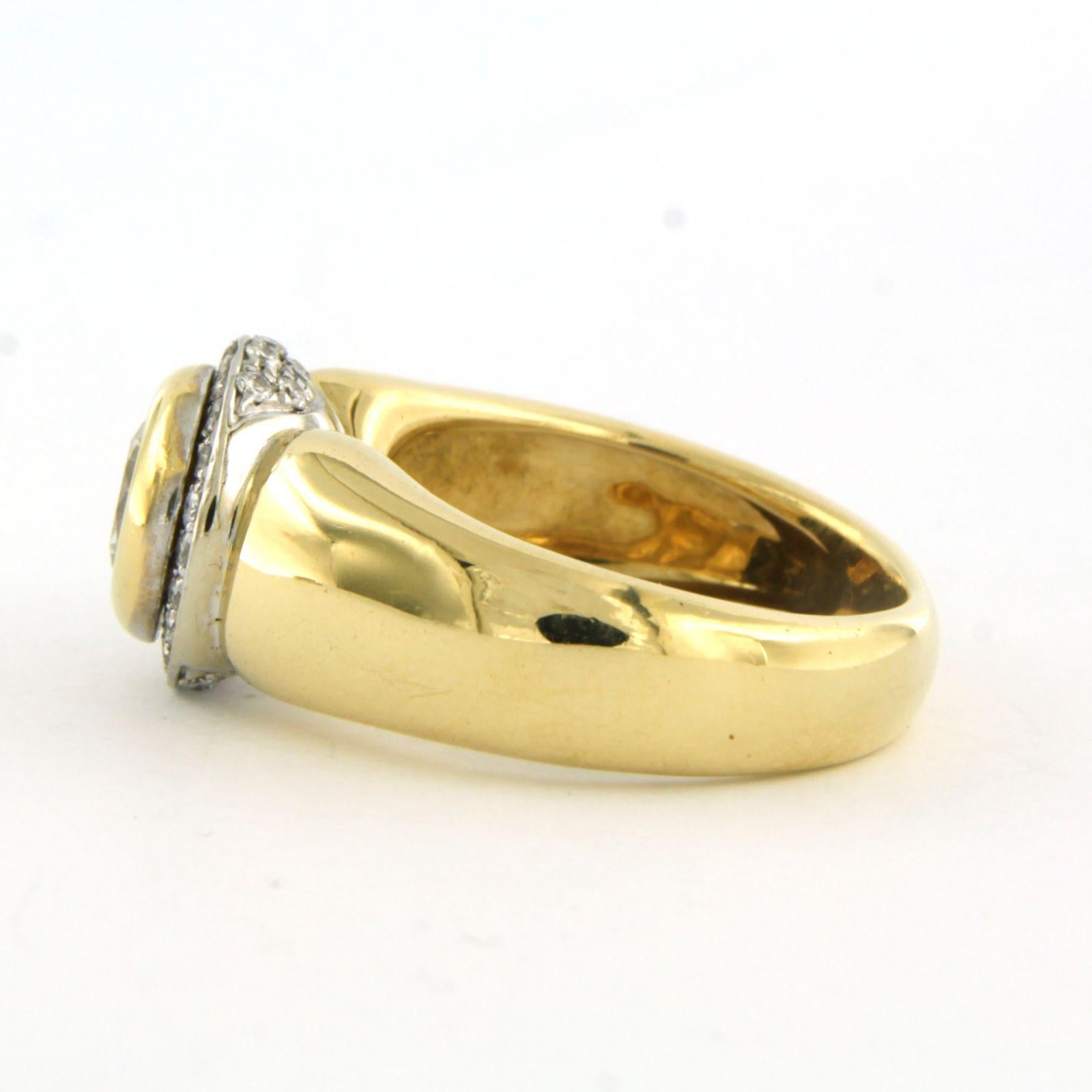 Brilliant Cut Ring with brilliant cut diamonds up to 0.70ct -11.3 gram - 18k bicolour gold For Sale