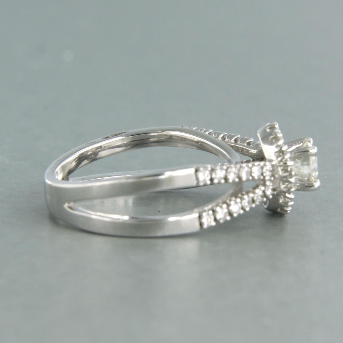 Ring with brilliant cut diamonds up to 0.71ct 14k white gold For Sale 2