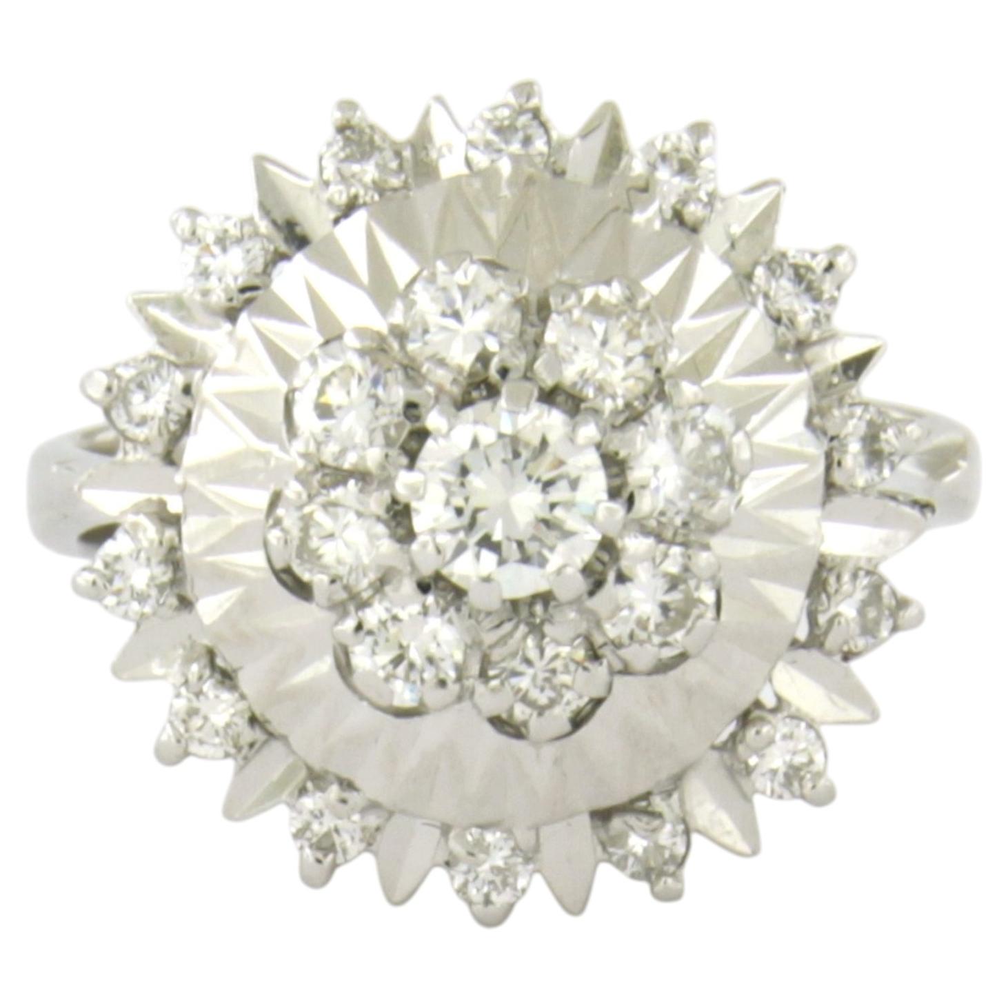 Ring mit Diamanten im Brillantschliff bis zu 0,75ct 18k Gold 6,1 Gramm