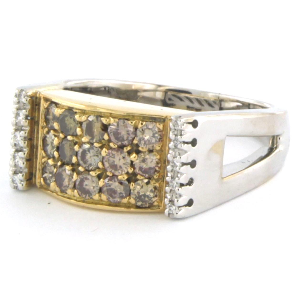 Anillo con diamantes talla brillante de hasta 0,80 ct Oro de 18k 12,1 gramos en Excelente estado para la venta en The Hague, ZH