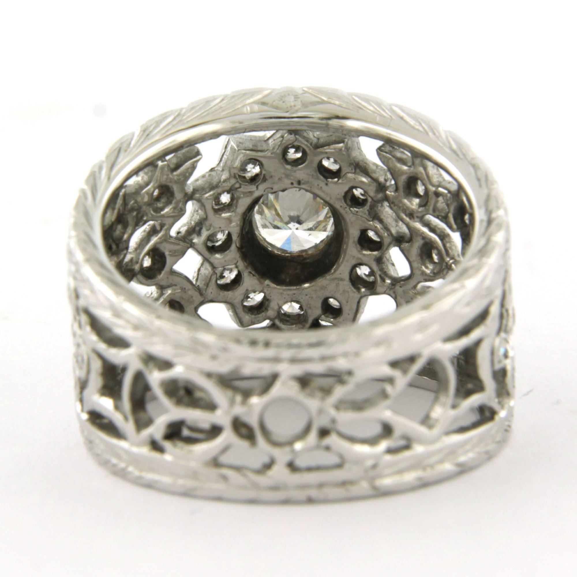 Modern Ring with brilliant cut diamonds up to 0.90ct 18k white gold 9.4 grams For Sale