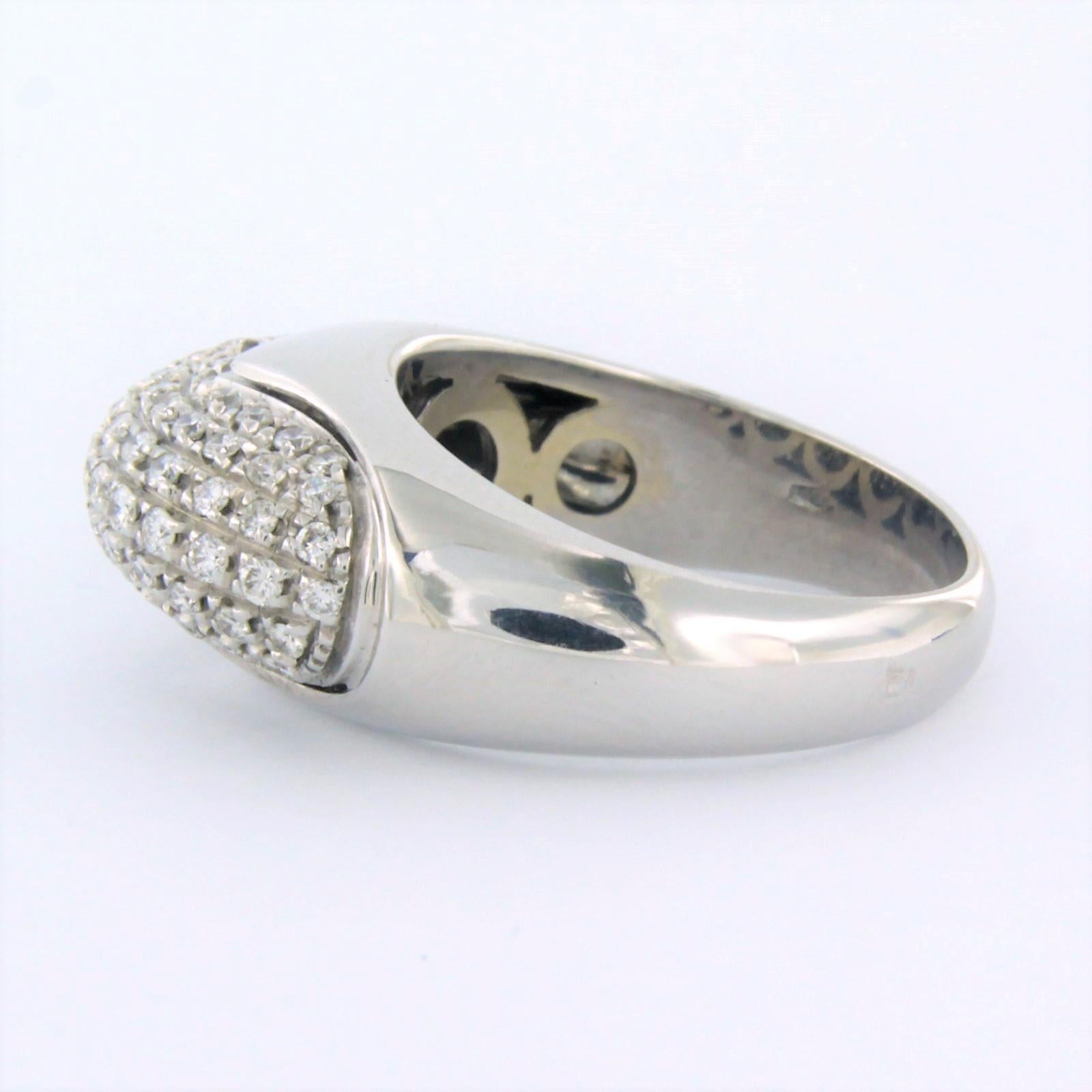 Ring mit Diamanten im Brillantschliff bis zu 0,95 Karat - 11,1 Gramm - 18 Karat Weißgold Damen im Angebot