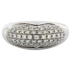 Anillo con diamantes talla brillante de hasta 0,95 ct - 11,1 gramos - oro blanco de 18k