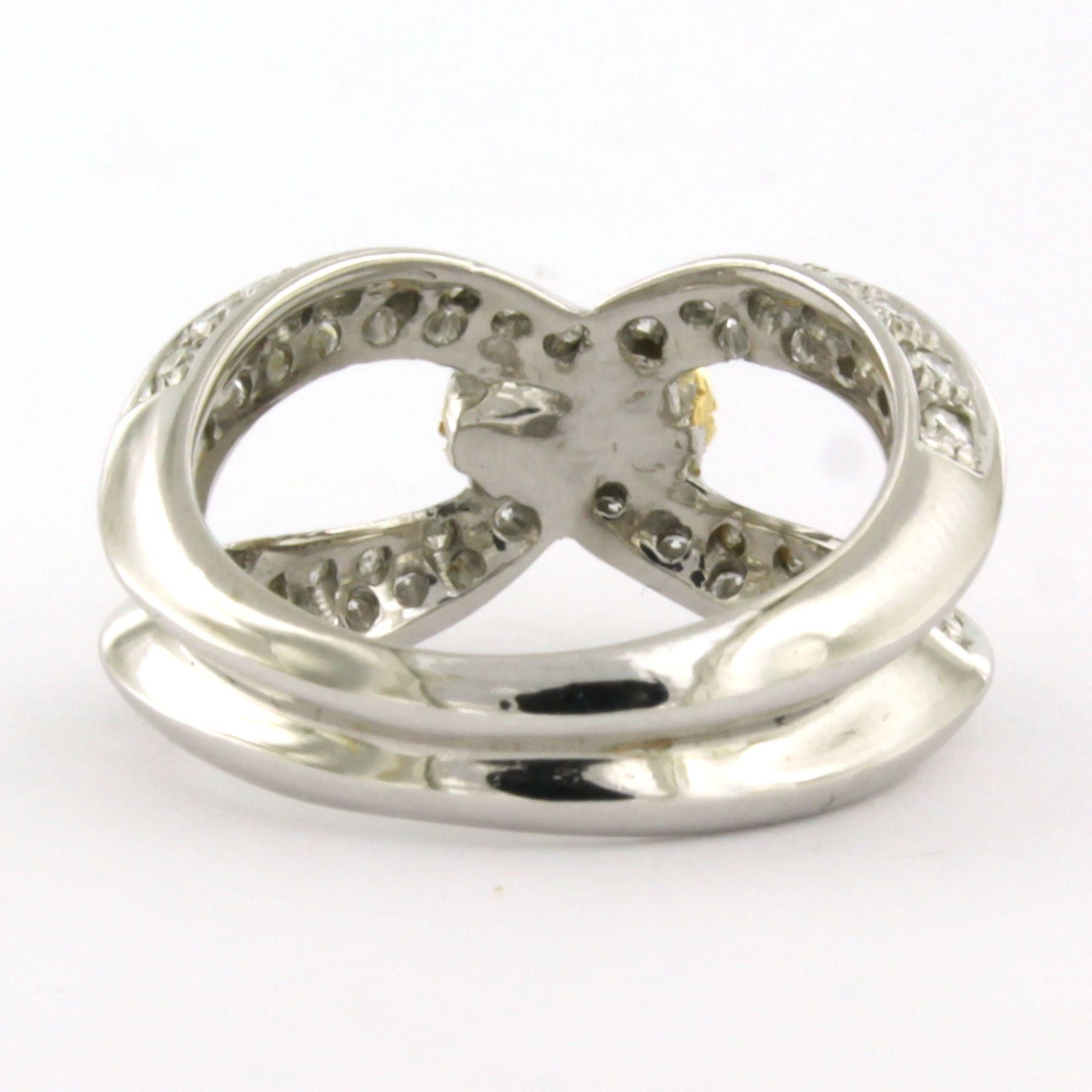 Anello con diamanti taglio brillante fino a 1,06ct in oro 18k 8,1 grammi In condizioni ottime in vendita a The Hague, ZH