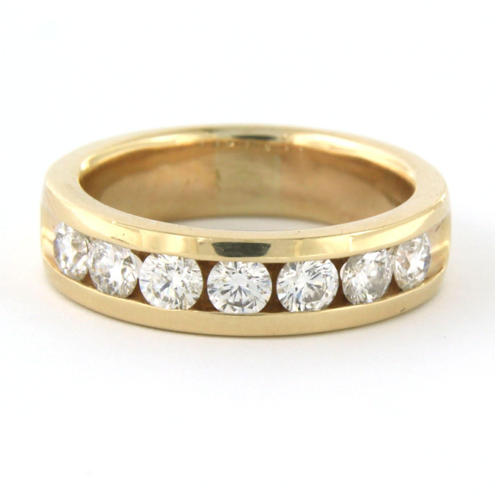 Anello con diamanti taglio brillante fino a 1,20ct in oro 14k da 8,1 grammi in vendita 1