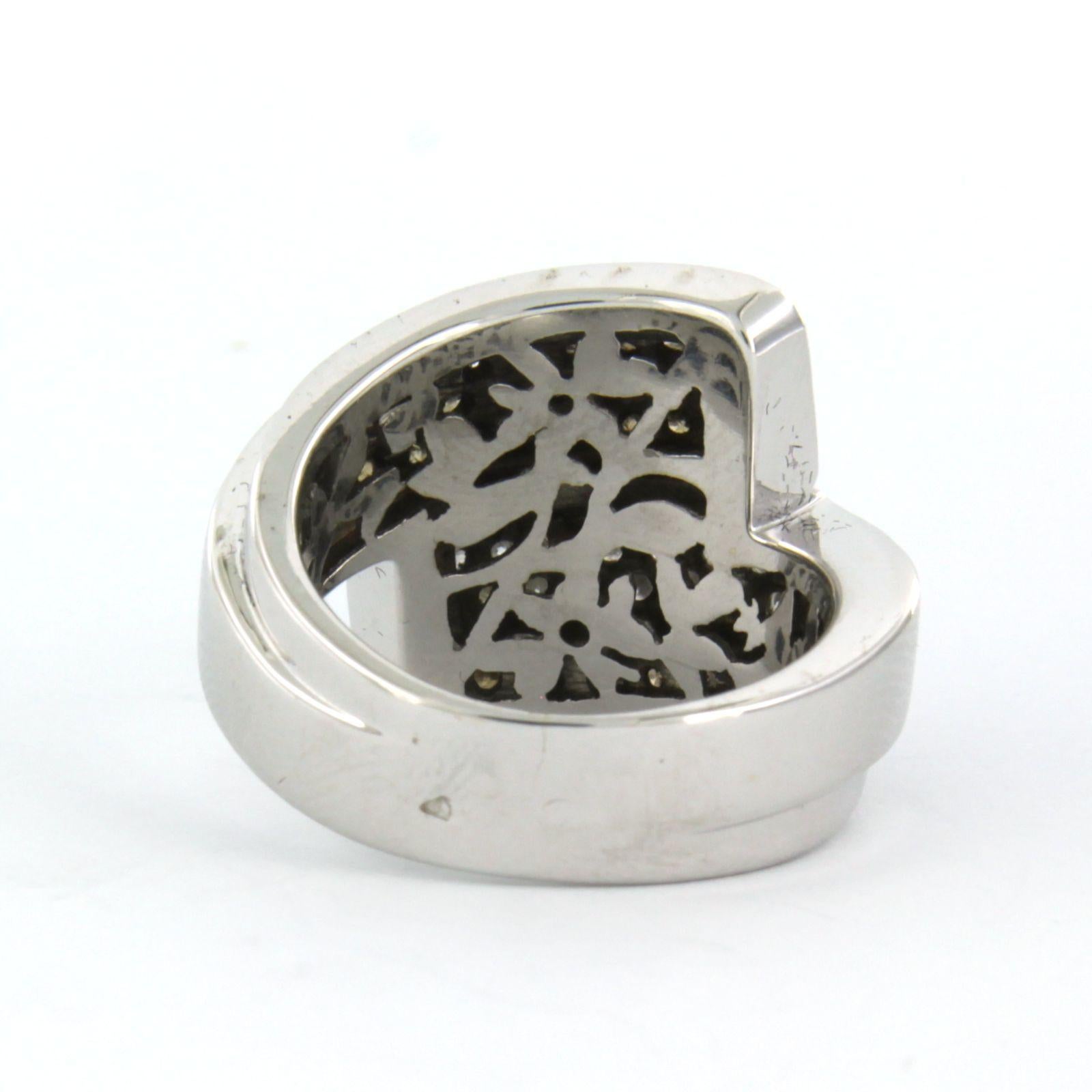 Taille brillant Bague avec diamants taille brillant jusqu'à 1,35 ct 10,2 grammes Or blanc 18k en vente