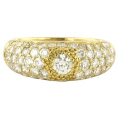 Ring mit Diamanten im Brillantschliff bis zu 1,35 Karat, 18-karätiges Gold, 4,2 Gramm
