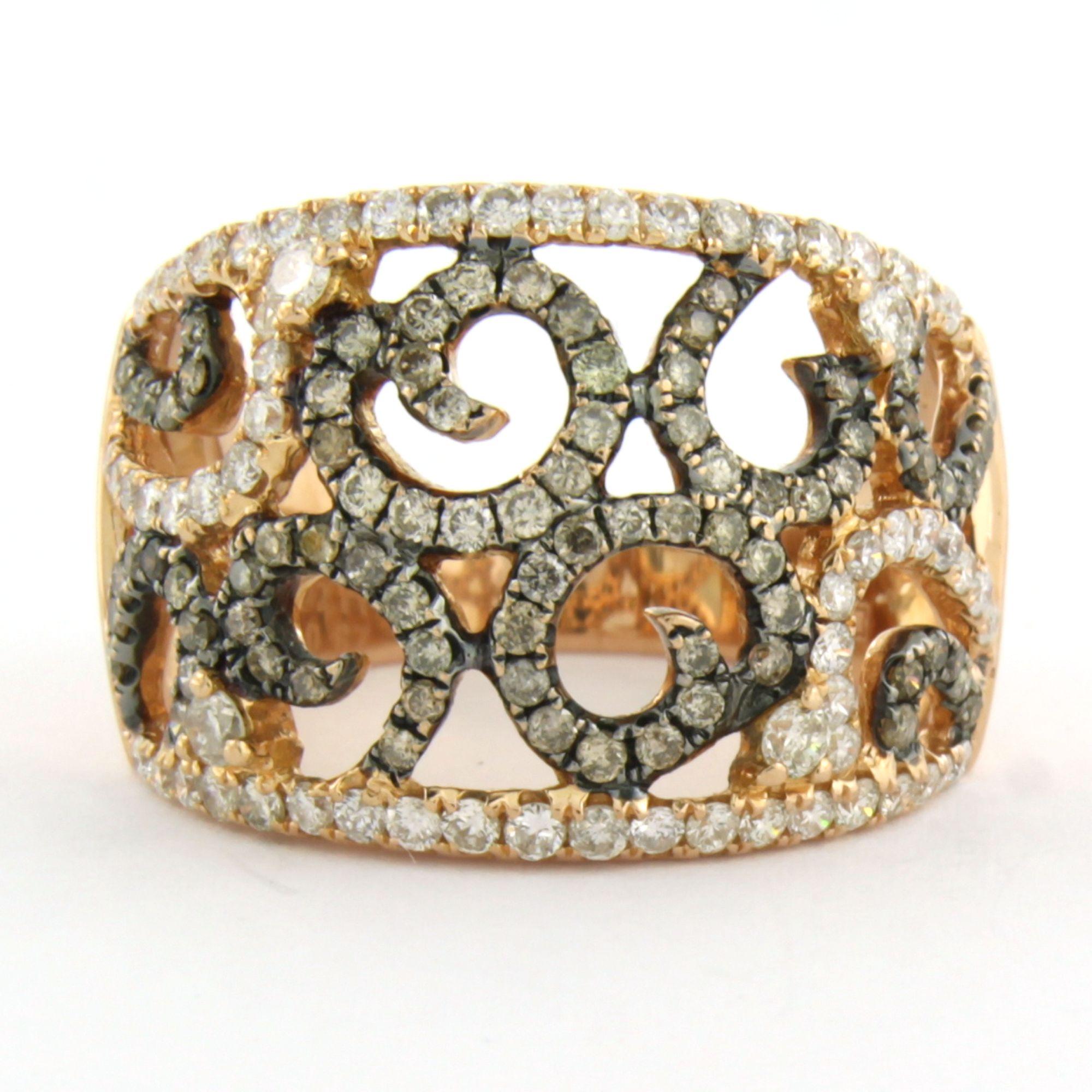 Bague en or rose 18k avec diamant taille brillant jusqu'à 1,41 ct - F/G, N/O - VS/SI - taille de bague US 7,25 - EU 17,5(55)

Description détaillée

La partie supérieure de l'anneau mesure 1,6 cm de large et 5,1 mm de haut.

Taille de la bague : US