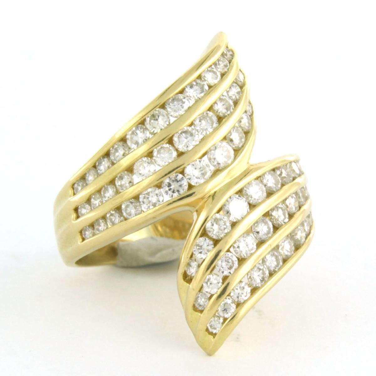 Moderne Bague avec diamants taille brillant Up & Up 1.48ct Or jaune 18k en vente
