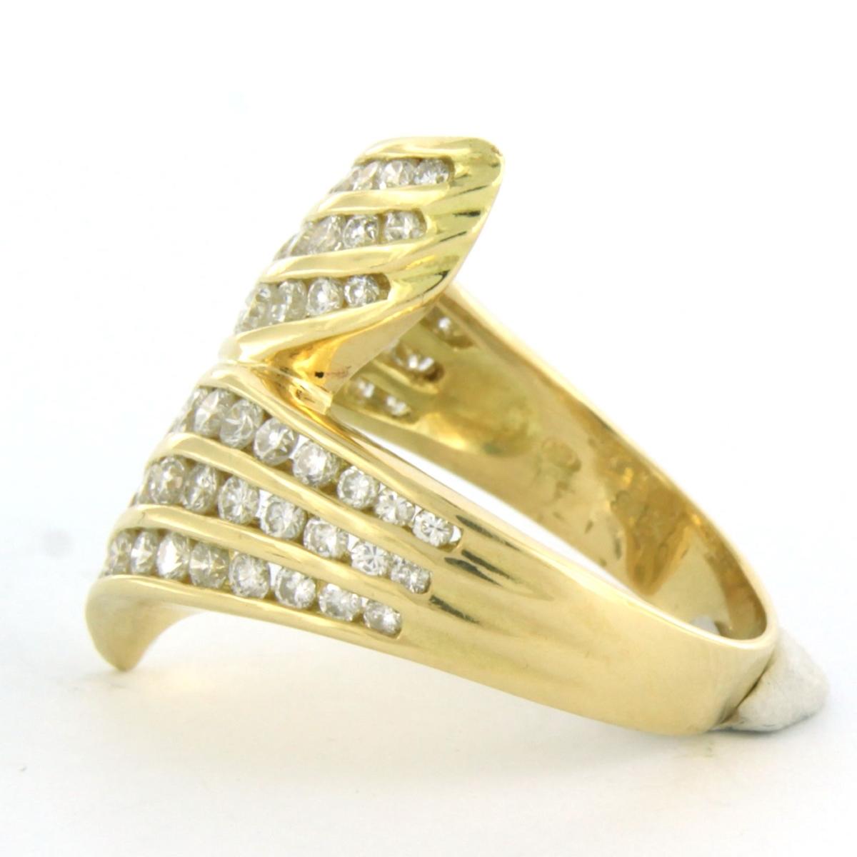 Taille brillant Bague avec diamants taille brillant Up & Up 1.48ct Or jaune 18k en vente