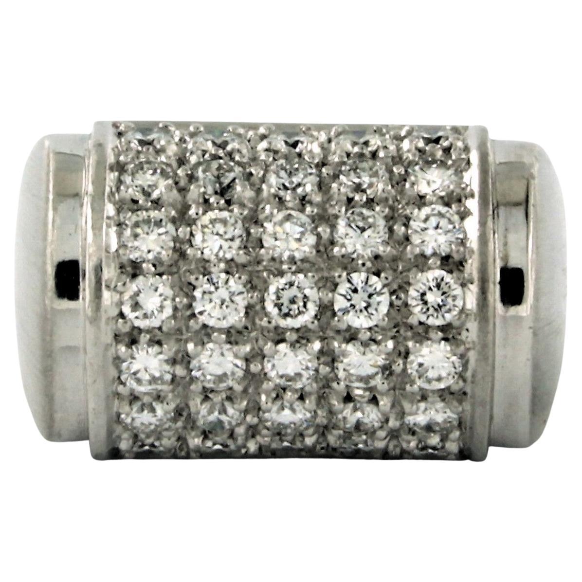 Ring with brilliant cut diamonds up to 1.50ct 14k white gold 13.7 grams