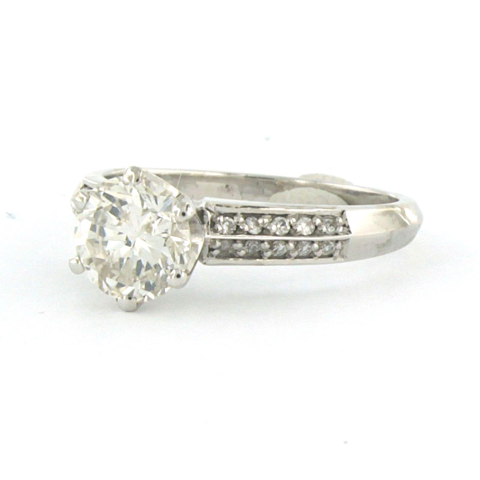 Bague avec diamants taille brillant jusqu'à 1,50ct - 3,9 grammes - or blanc 14k Neuf - En vente à The Hague, ZH