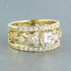 Anello con diamanti taglio brillante fino a 1,81 carati in oro giallo 18 carati 7,6 grammi
