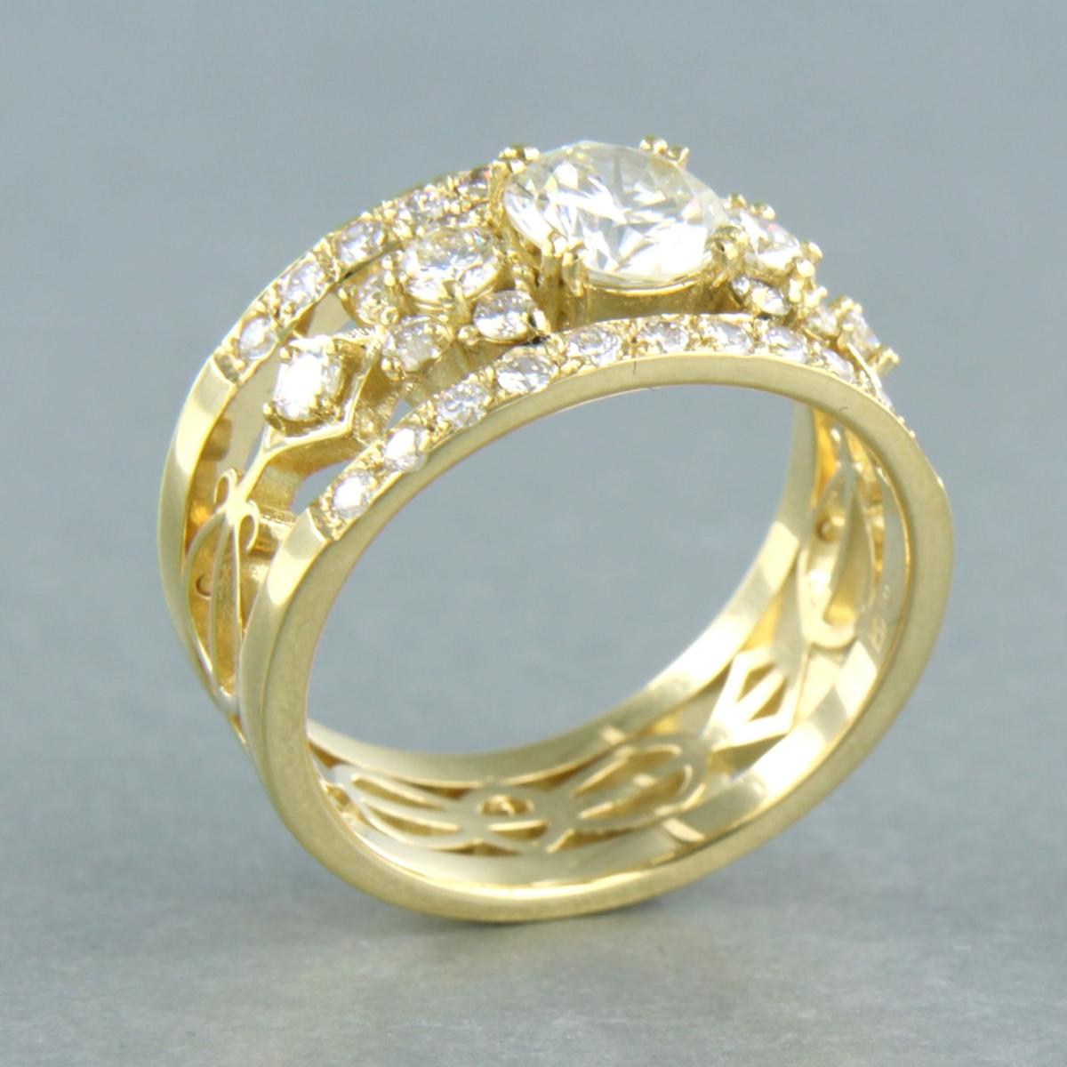 Bague avec diamants taille brillant jusqu'à 1,81ct Or jaune 18k 7,6 grammes en vente 2