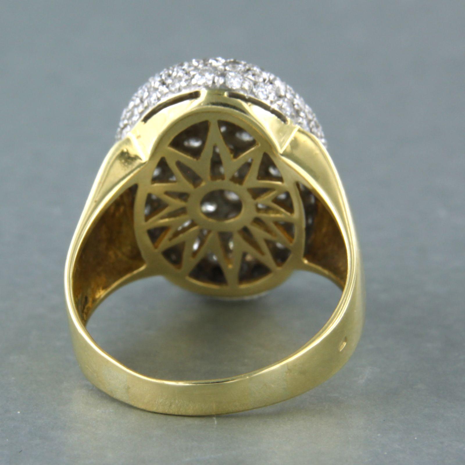 Brilliant Cut Ring with brilliant cut diamonds up to 2.50ct 9.2 grams 18k bicolour gold For Sale