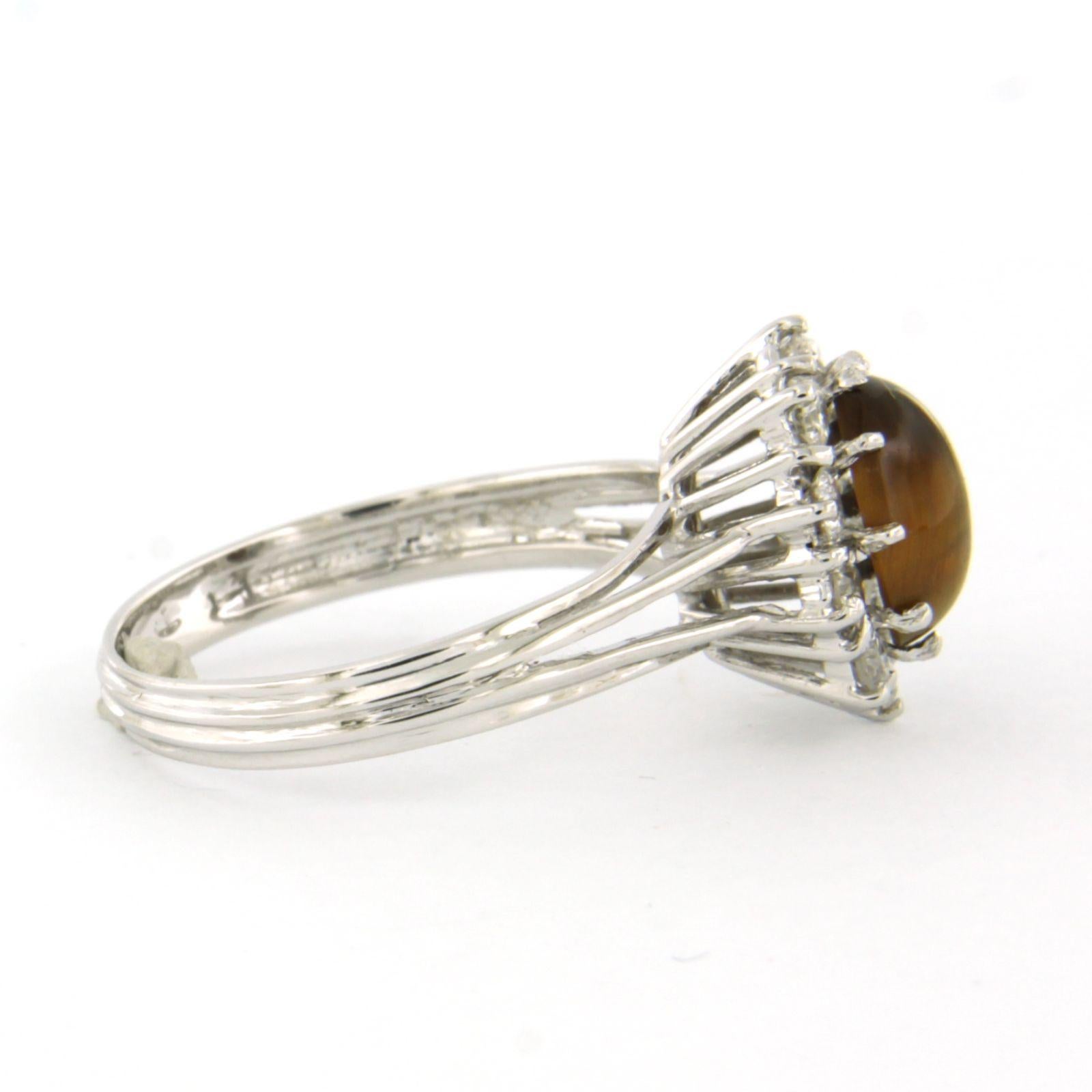Bague en or blanc 18k sertie de diamants œil de chat, brillants et taille unique jusqu'à 0.50ct - F/G - VS/SI - taille de bague U.S. 7 - EU. 17.25 (54)

description détaillée :

La partie supérieure de l'anneau mesure 1,3 cm de large et 9,0 mm de