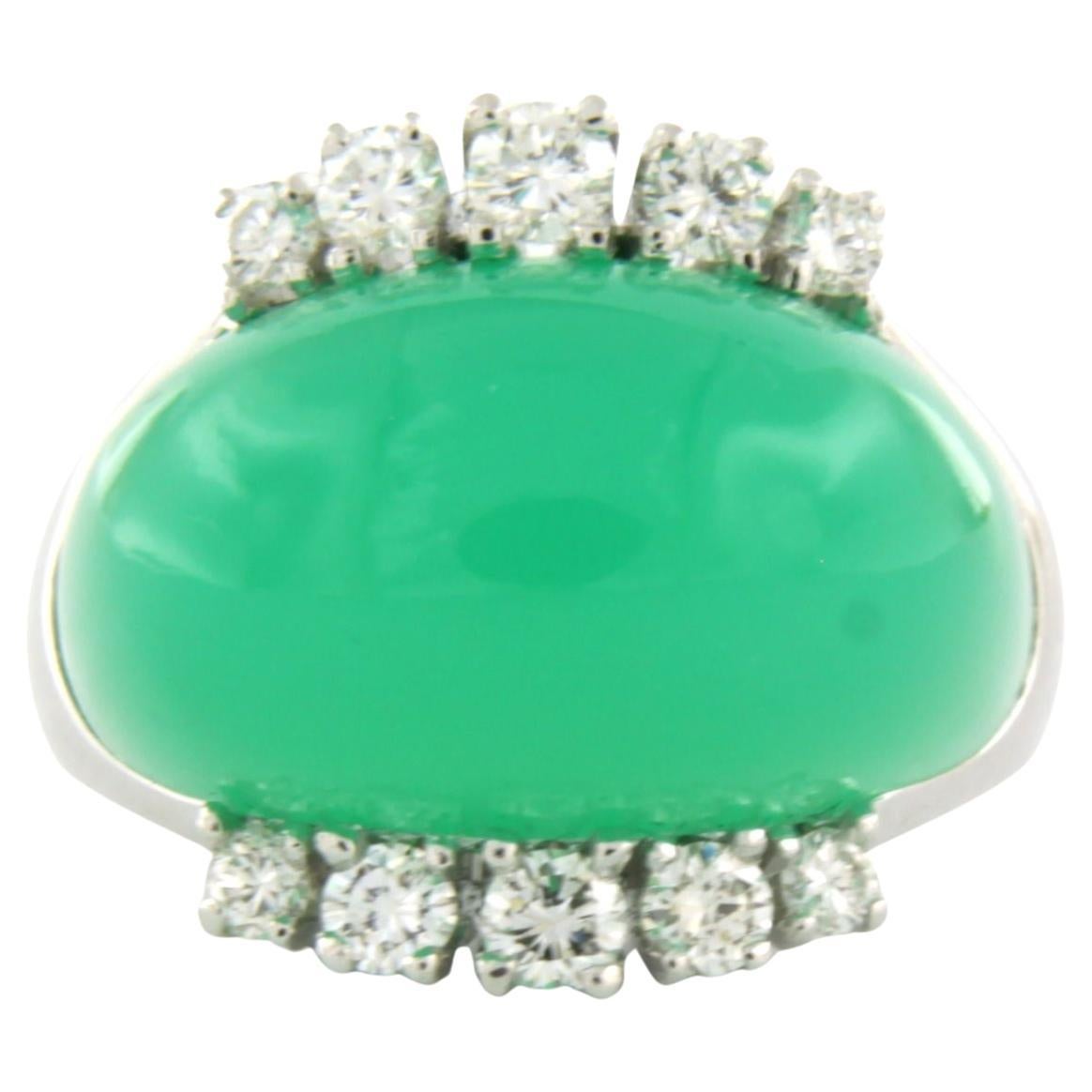 Ring mit Chysopras und Diamanten aus 18 Karat Weißgold