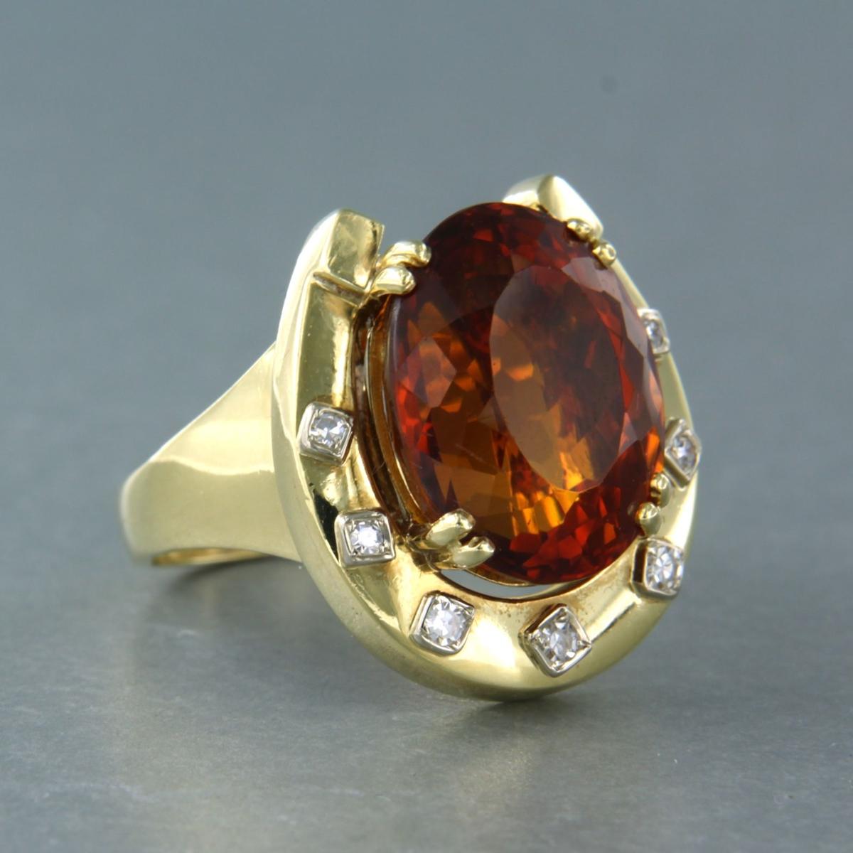 Ring with citrine and diamonds 18k yellow gold For Sale 1