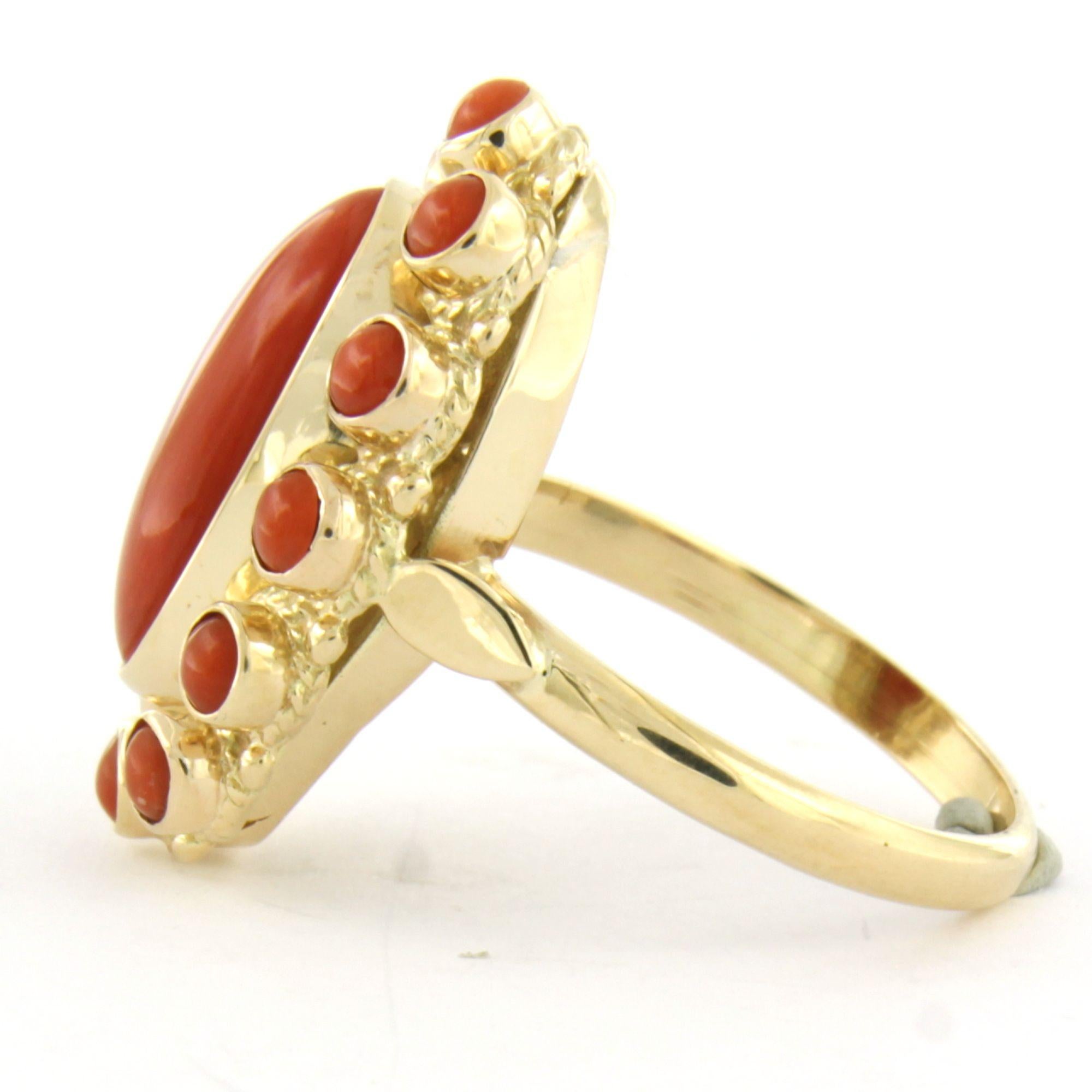 Apogée victorien Bague avec corail 14k or jaune 6,3 grammes en vente