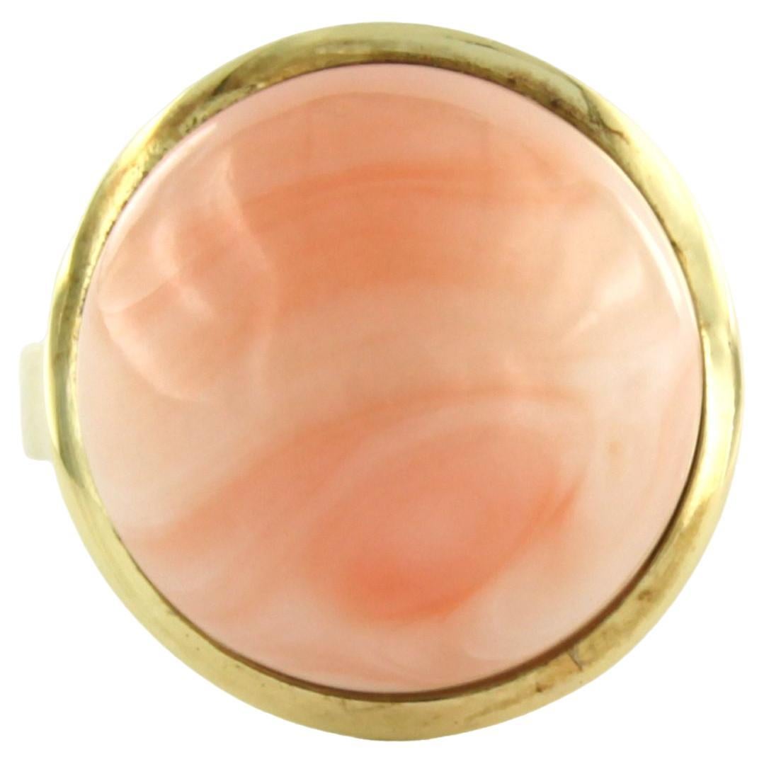 Ring with coral 14k yellow gold